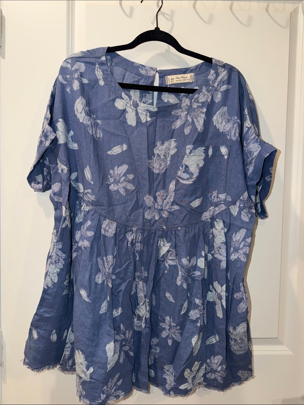 We The Free Blue Floral Tunic Top